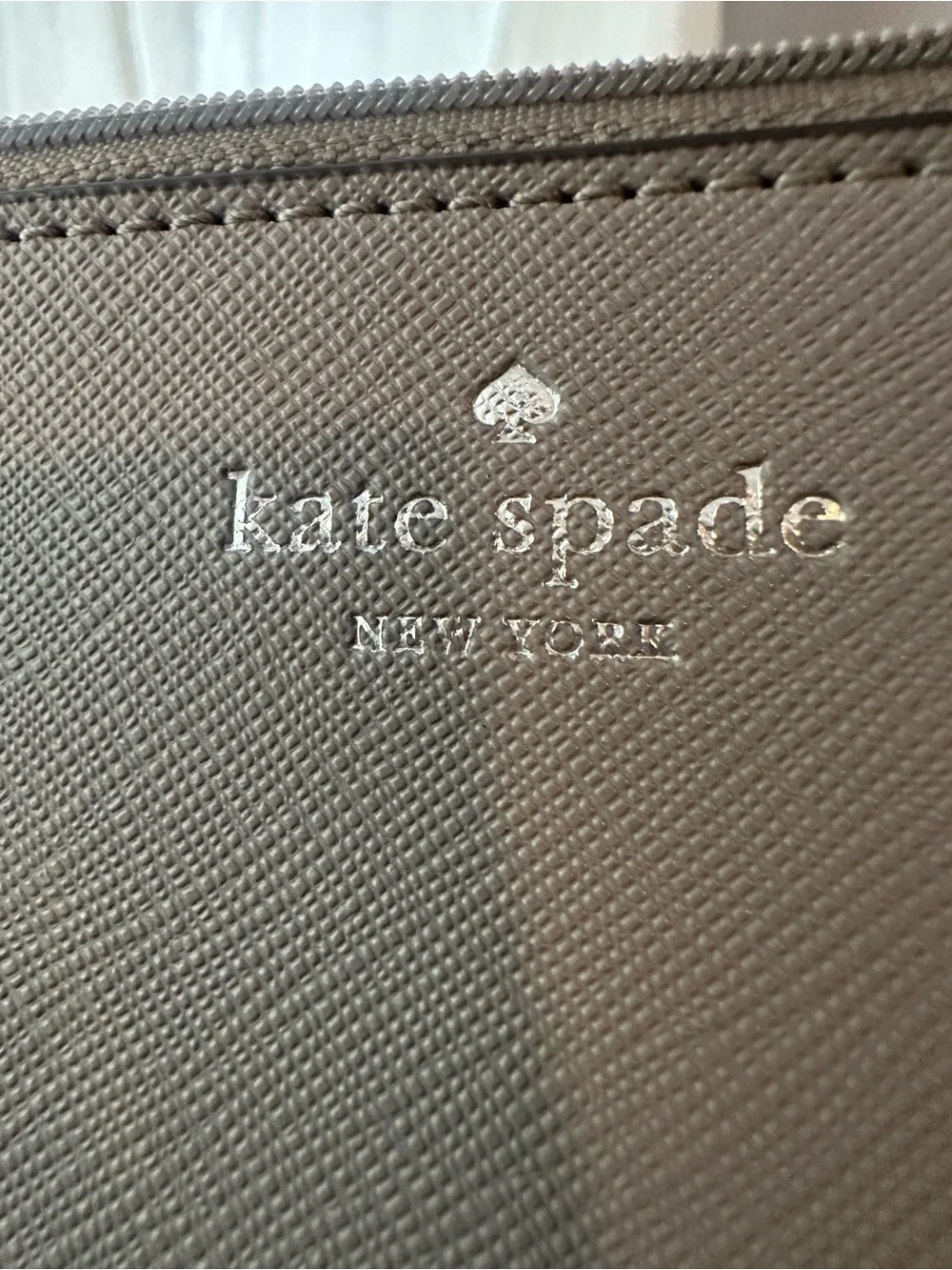 kate spade New York Rose Grey with Glitter Zip Pouch/Makeup Bag